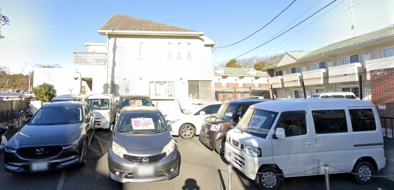 Car dealer lot Suginami